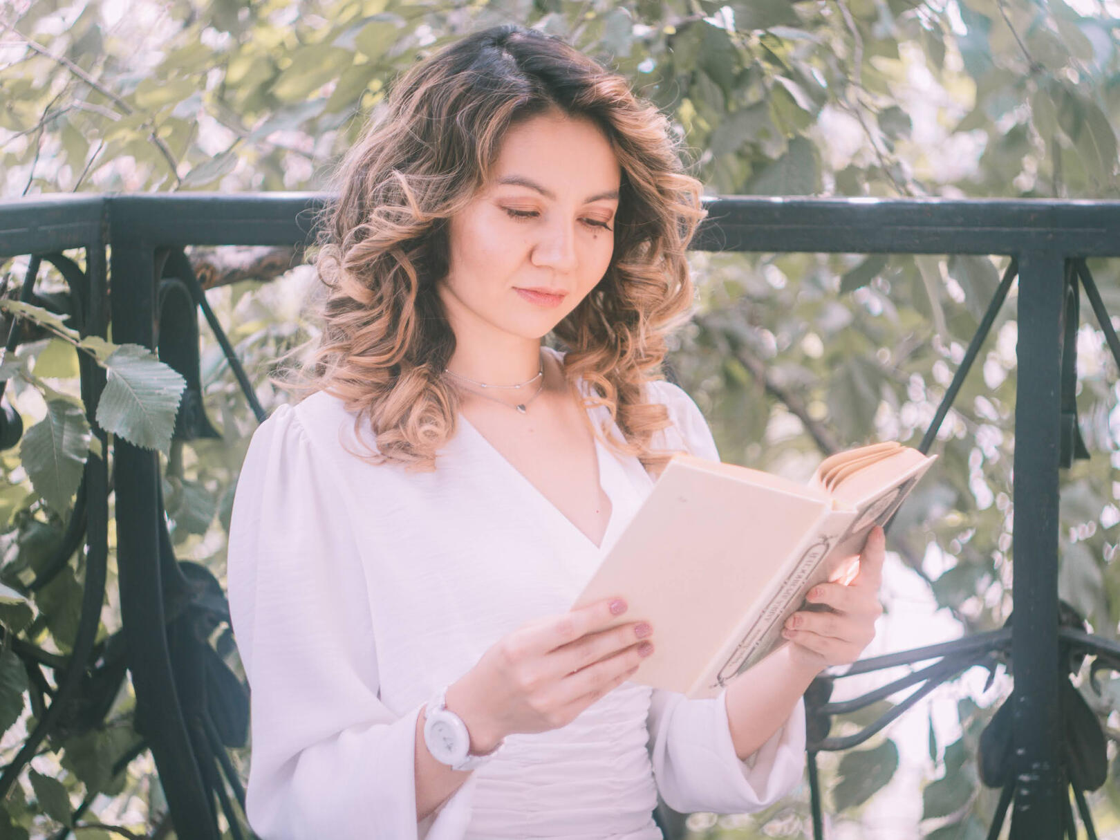 Шахизада - автор EzEssay